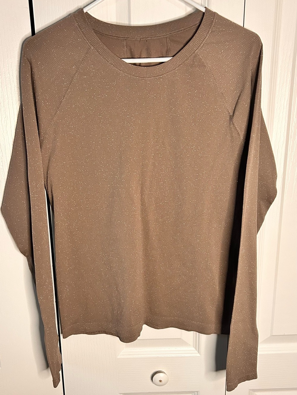 Athleta Women’s Size Small Shimmer Beige Brown Long Sleeve Top Yoga‎ Stretch
